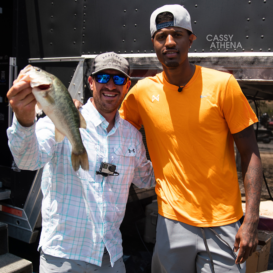 经纪人：我的话完全被断章取义了；孔蒂就像洛博特卡的父亲（经纪人澄清：我的话被严重曲解，孔蒂待洛博特卡如父）