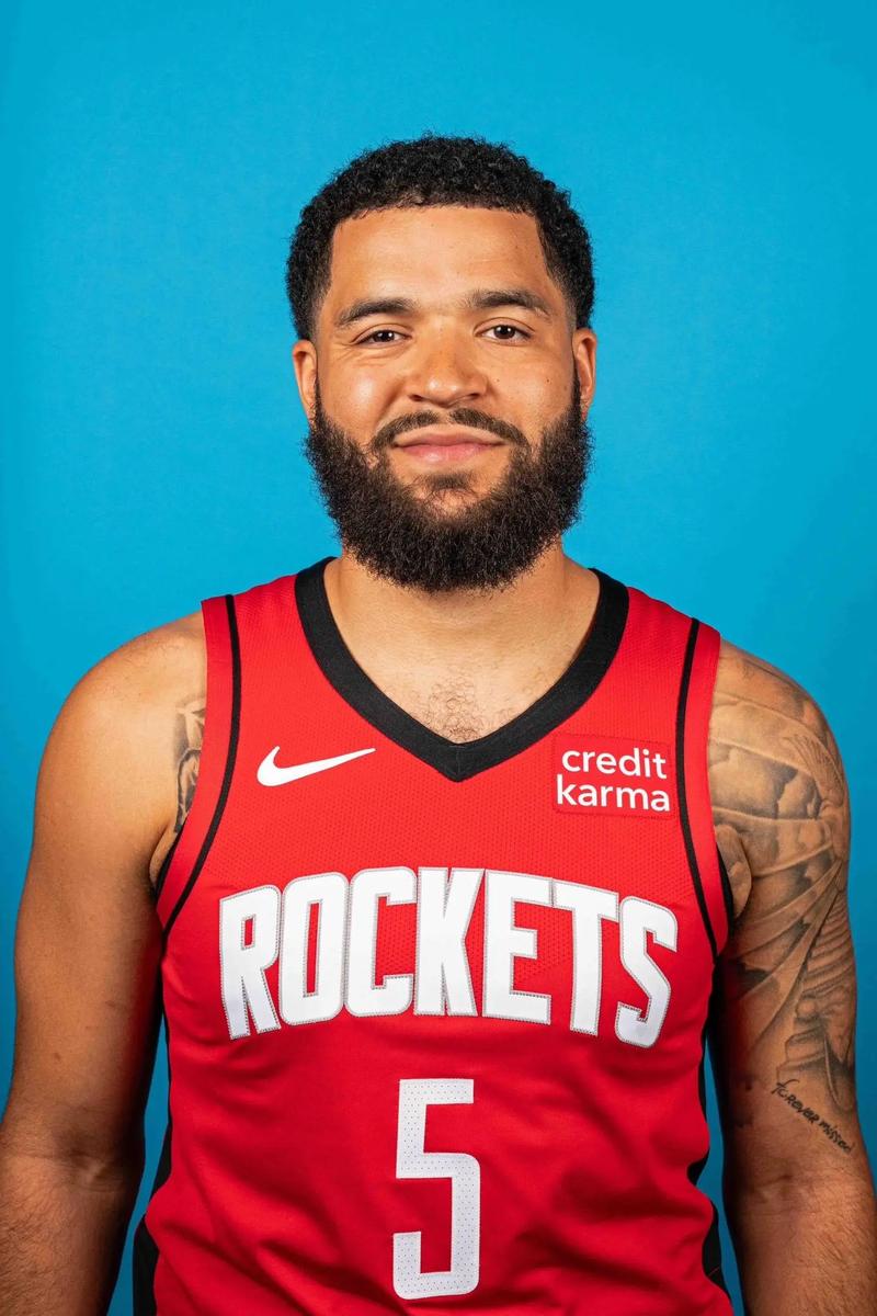 离世球迷姑姑：戴琳明知道潘硕昏迷了，还要求潘硕跟他对账（离世球迷姑姑称：戴琳明知潘硕昏迷仍要求潘硕对账）