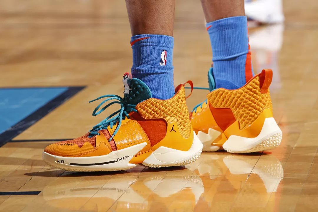 布冯：皮奥是今年意大利足球的亮点，他的特点有点像托尼（布冯：皮奥是今年意大利足坛最大亮点，他的风格颇有托尼的影子）