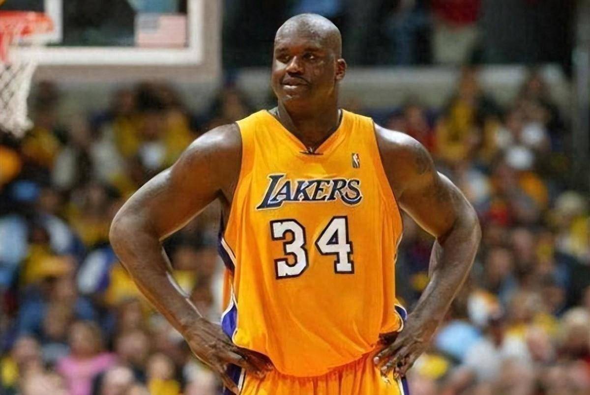 足球报：2026少壮派全力出击，中超至少7名本土主帅（足球报：2026年少壮派强势登场，中超本土主帅至少7位）