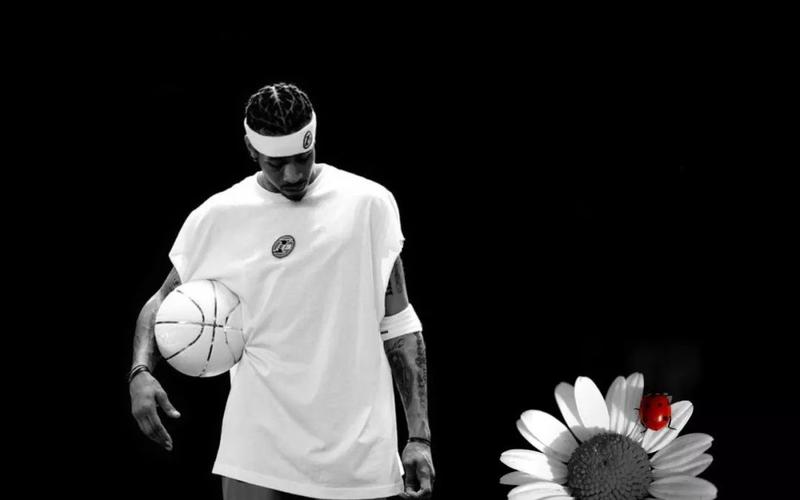 科尔：霍福德第一节的四记三分决定了比赛走势（科尔认为霍福德首节四记三分改变了比赛走势）