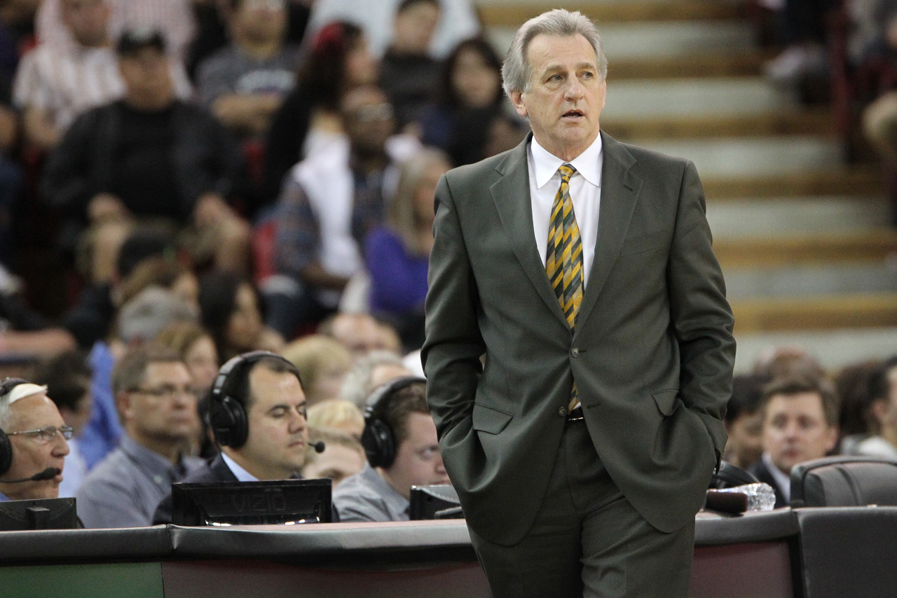 鲍威尔：不担心热火近5场输4场，我们能把细节做得更好（鲍威尔不担心热火近五战四败：细节提升能解决问题）