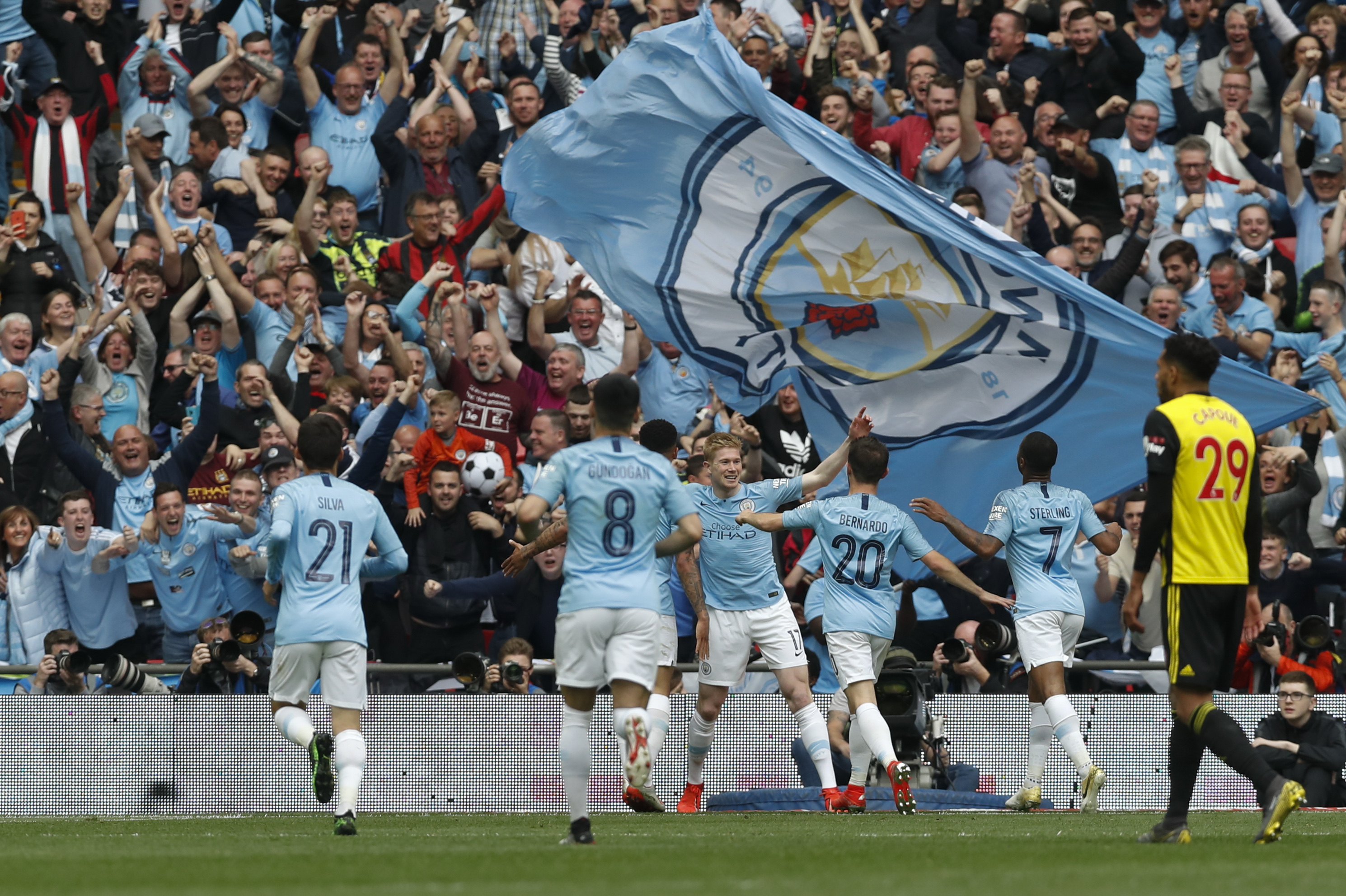 CBA杯：江苏惨负合肥狂风 成历史首支输NBL球队创悲催纪录（CBA杯：江苏爆冷不敌合肥狂风，成史上首支输给NBL球队的CBA队）