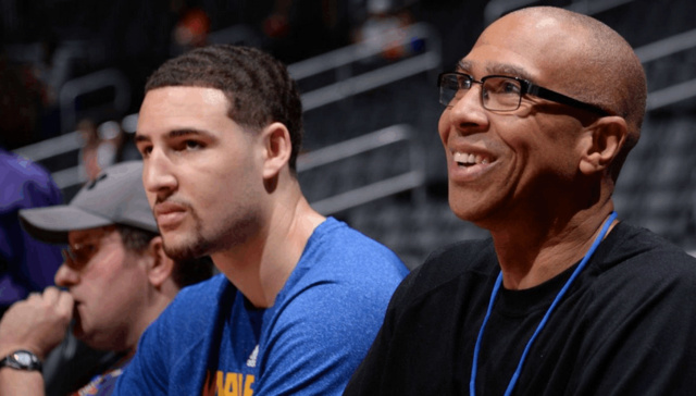 韩旭谈中国女篮新老交替：我觉得打到30出头应该问题不大（韩旭谈中国女篮新老更替：认为打到30岁出头不成问题）