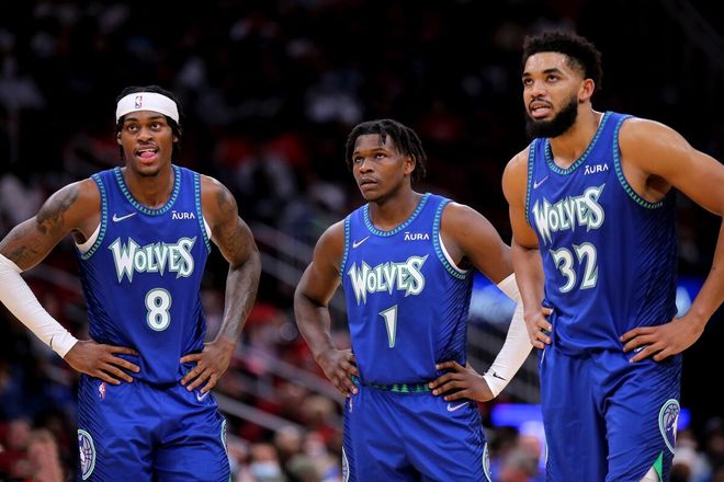 TES官方：队内打野选手Kanavi正式离队（TES官方宣布：打野选手Kanavi已离队）