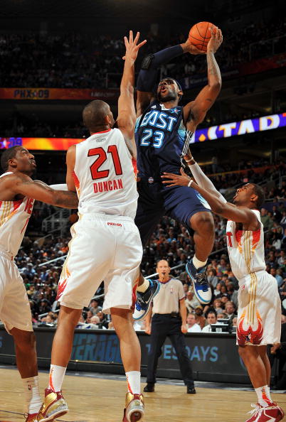 记者：国米不可能在冬窗签阿德耶米，他们满意现有的4名前锋（记者称国米冬窗不会引进阿德耶米，因对队内四名前锋满意）