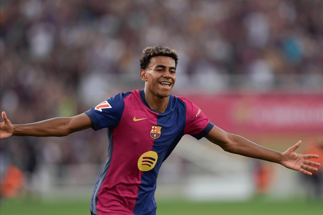 周杰伦篮球半场表现引人关注（周杰伦半场篮球发挥引发热议）